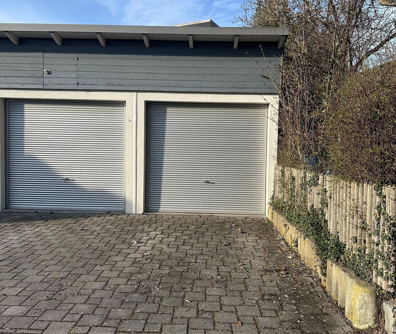 Prenájom domu 180 m², pozemek 370 m², Gräfelfing, Bavorsko Prenájom domu 180 m², pozemek 370 m², Gräfelfing, Bavorsko