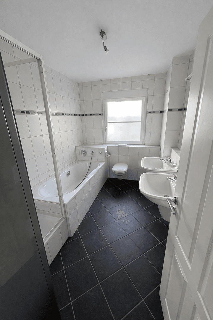 Prenájom domu 180 m², pozemek 370 m², Gräfelfing, Bavorsko Prenájom domu 180 m², pozemek 370 m², Gräfelfing, Bavorsko