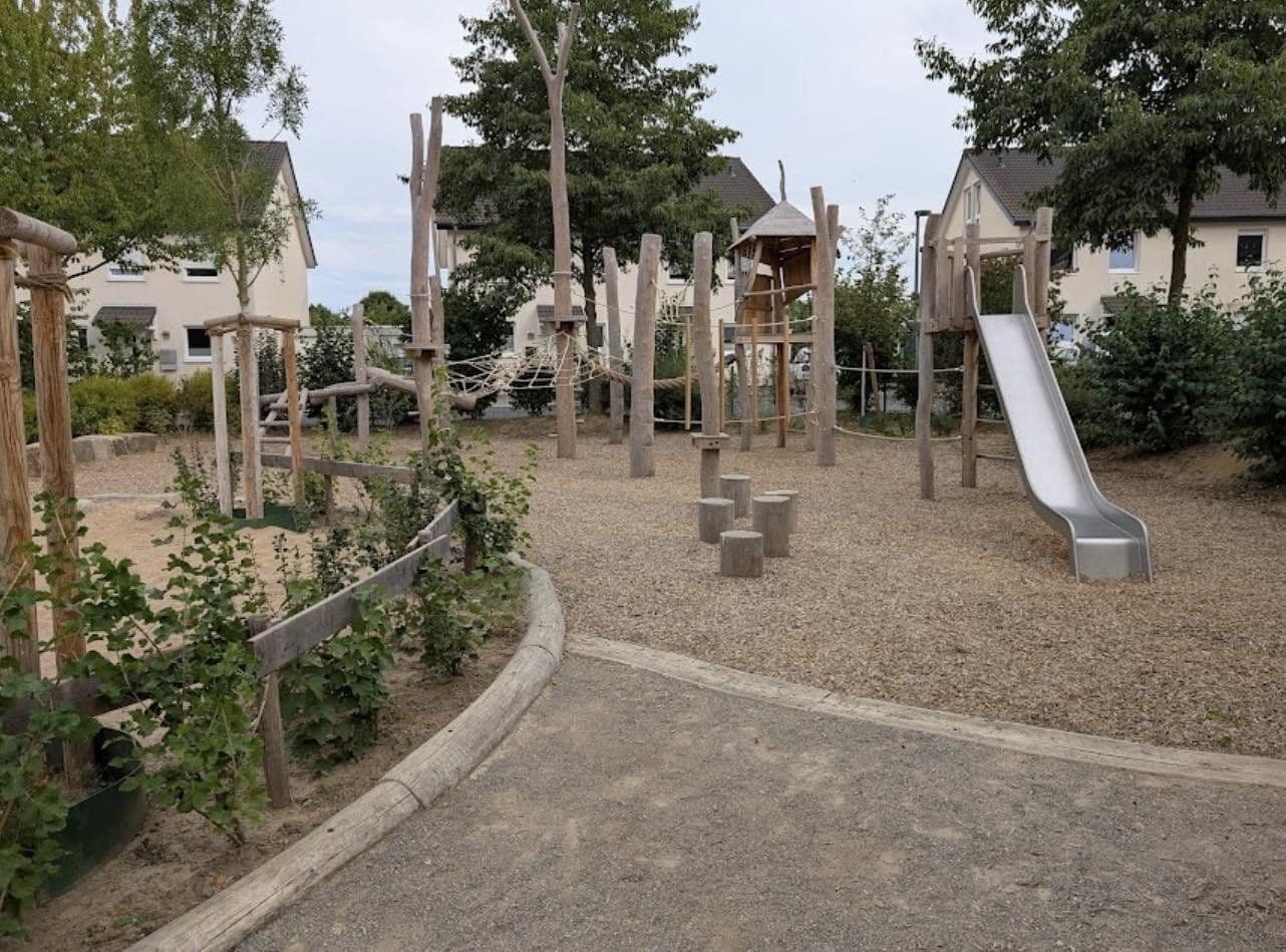 Predaj domu 83 m², pozemek 175 m², Siegburg, Severné Porýnie - Westfálsko Predaj domu 83 m², pozemek 175 m², Siegburg, Severné Porýnie - Westfálsko