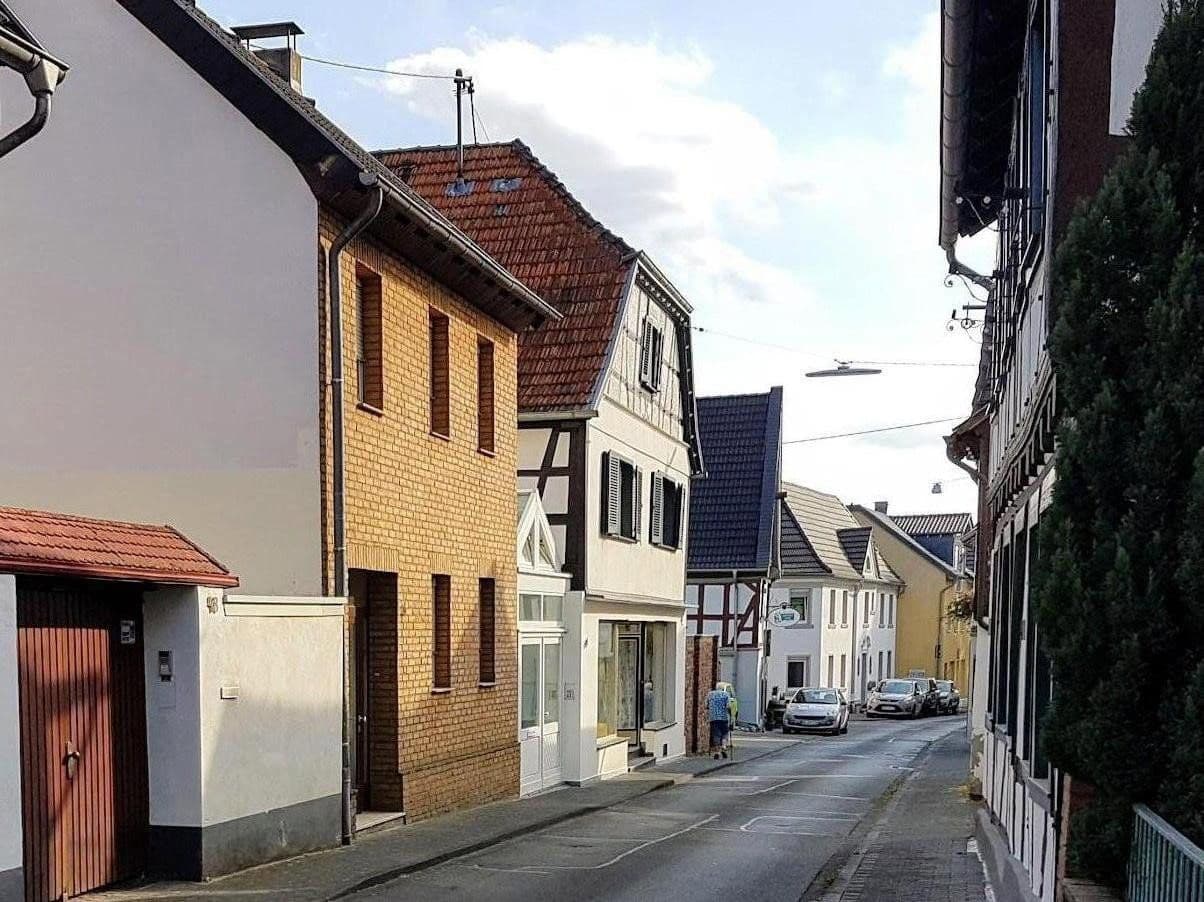 Prenájom kancelárie 100 m², Hauptstrasse 44, Rheinbreitbach, Porýnie-Falcko Prenájom kancelárie 100 m², Hauptstrasse 44, Rheinbreitbach, Porýnie-Falcko