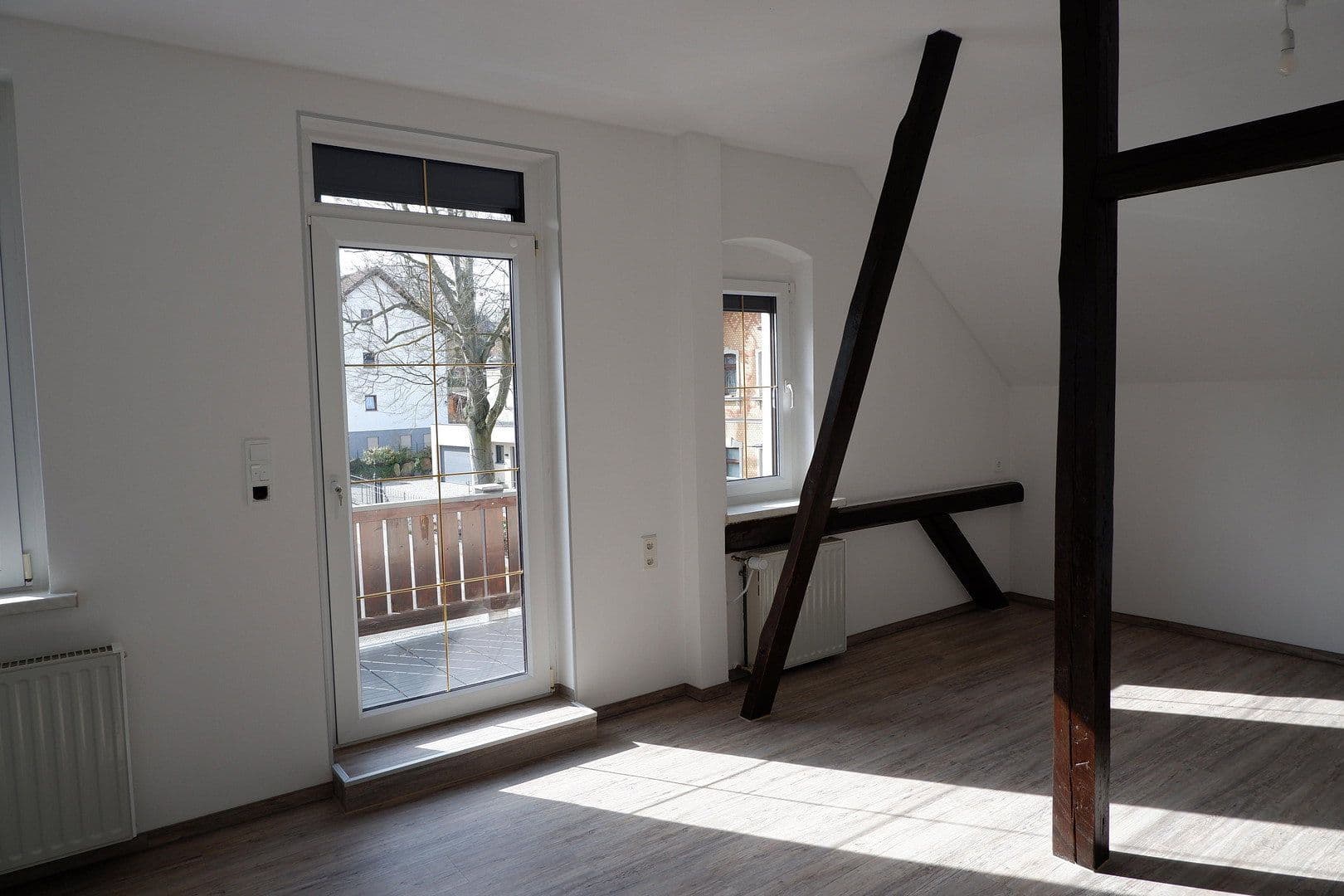 Prenájom bytu 4-izbový 105 m², Wilkau-Haßlau, Sasko Prenájom bytu 4-izbový 105 m², Wilkau-Haßlau, Sasko