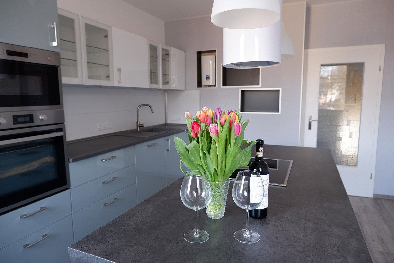 Prenájom bytu 4-izbový 105 m², Wilkau-Haßlau, Sasko Prenájom bytu 4-izbový 105 m², Wilkau-Haßlau, Sasko