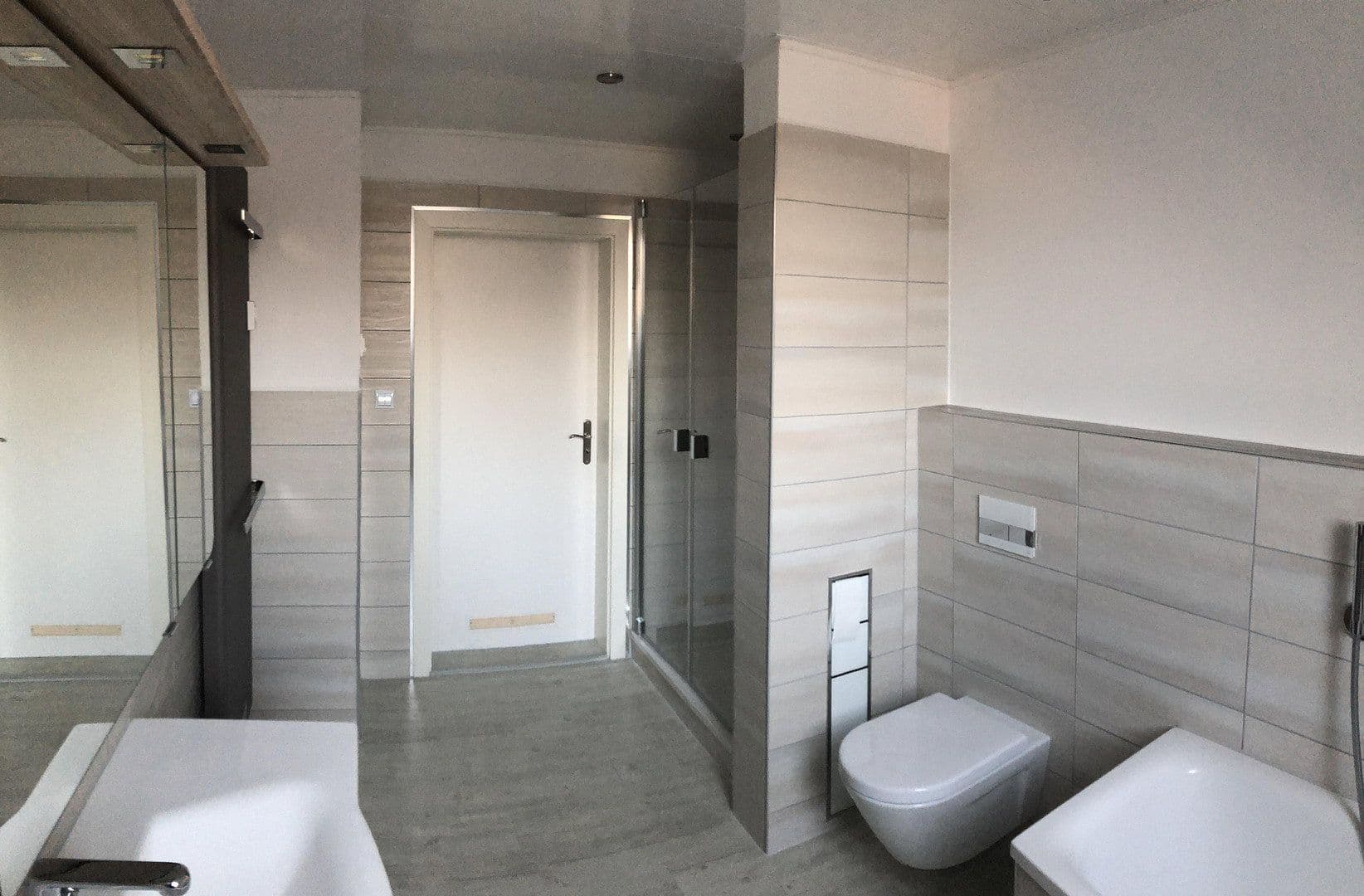 Prenájom bytu 4-izbový 105 m², Wilkau-Haßlau, Sasko Prenájom bytu 4-izbový 105 m², Wilkau-Haßlau, Sasko