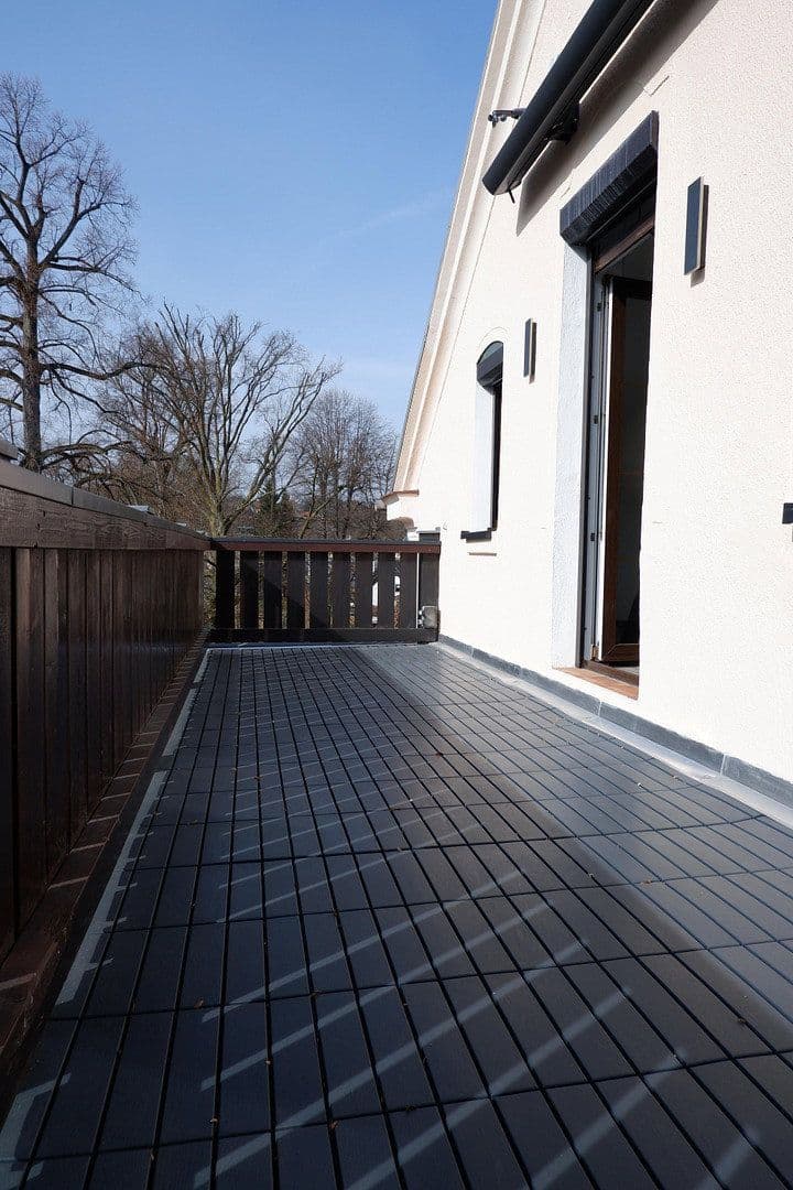 Prenájom bytu 4-izbový 105 m², Wilkau-Haßlau, Sasko Prenájom bytu 4-izbový 105 m², Wilkau-Haßlau, Sasko