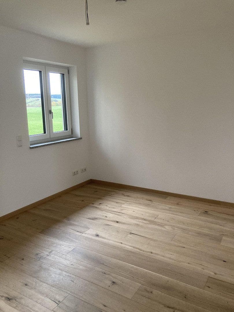 Prenájom bytu 3-izbový 96 m², Haag in Oberbayern, Bavorsko Prenájom bytu 3-izbový 96 m², Haag in Oberbayern, Bavorsko