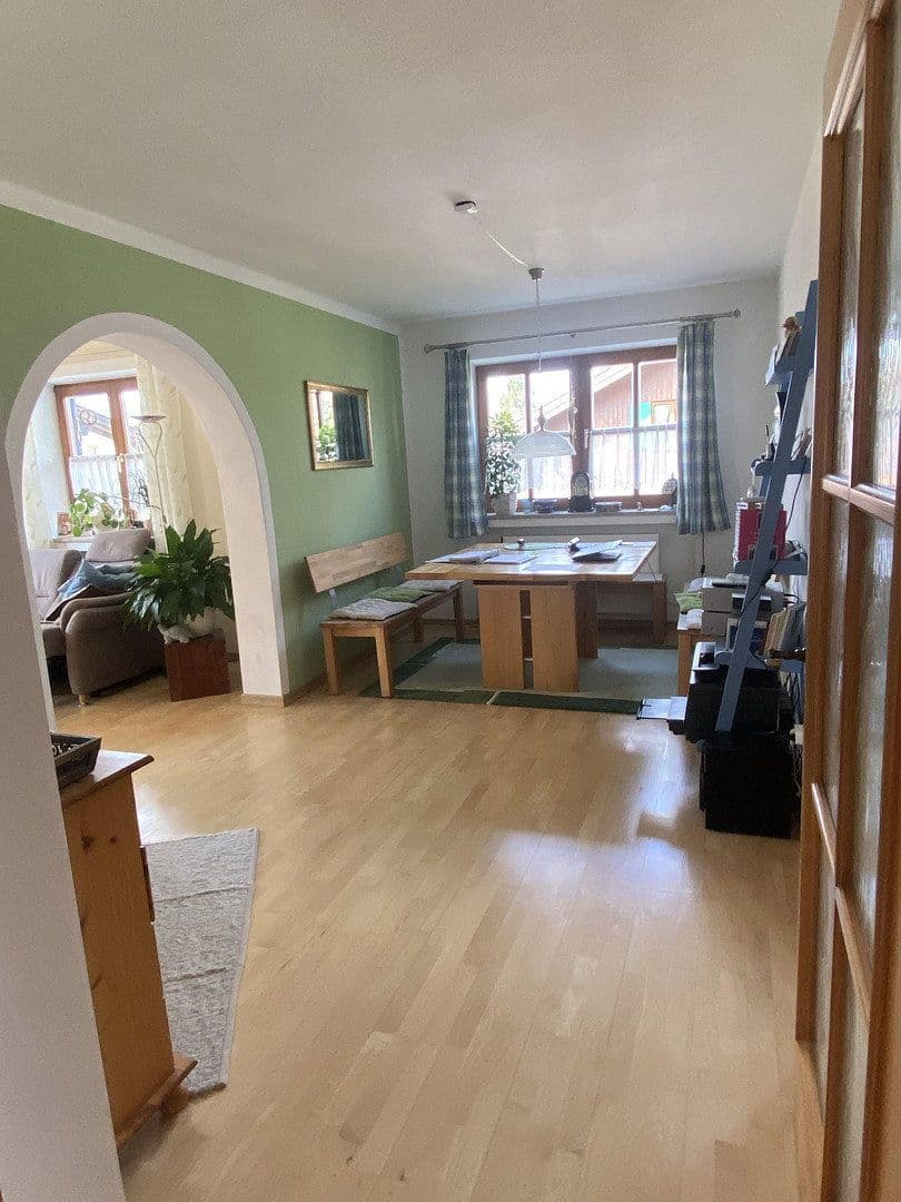 Predaj bytu 5-izbový 100 m², Saulgrub, Bavorsko Predaj bytu 5-izbový 100 m², Saulgrub, Bavorsko