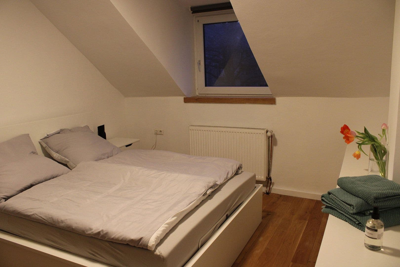 Prenájom bytu 4-izbový 109 m², Wuppertal, Severné Porýnie - Westfálsko Prenájom bytu 4-izbový 109 m², Wuppertal, Severné Porýnie - Westfálsko