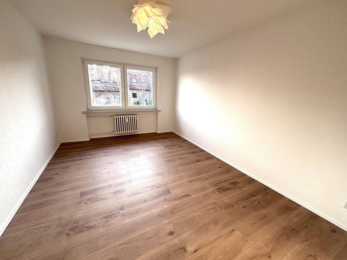 Predaj bytu 3-izbový 75 m², Mittelberg 31, Göttingen, Dolné Sasko Predaj bytu 3-izbový 75 m², Mittelberg 31, Göttingen, Dolné Sasko