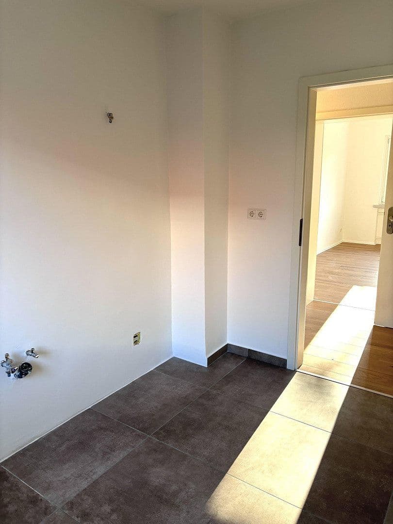 Predaj bytu 3-izbový 75 m², Mittelberg 31, Göttingen, Dolné Sasko Predaj bytu 3-izbový 75 m², Mittelberg 31, Göttingen, Dolné Sasko