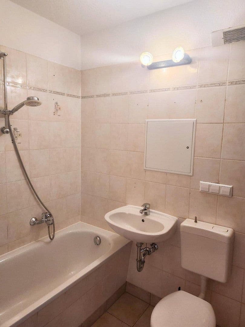 Prenájom bytu 1-izbový 36 m², Nordring 99a, Görlitz, Sasko Prenájom bytu 1-izbový 36 m², Nordring 99a, Görlitz, Sasko