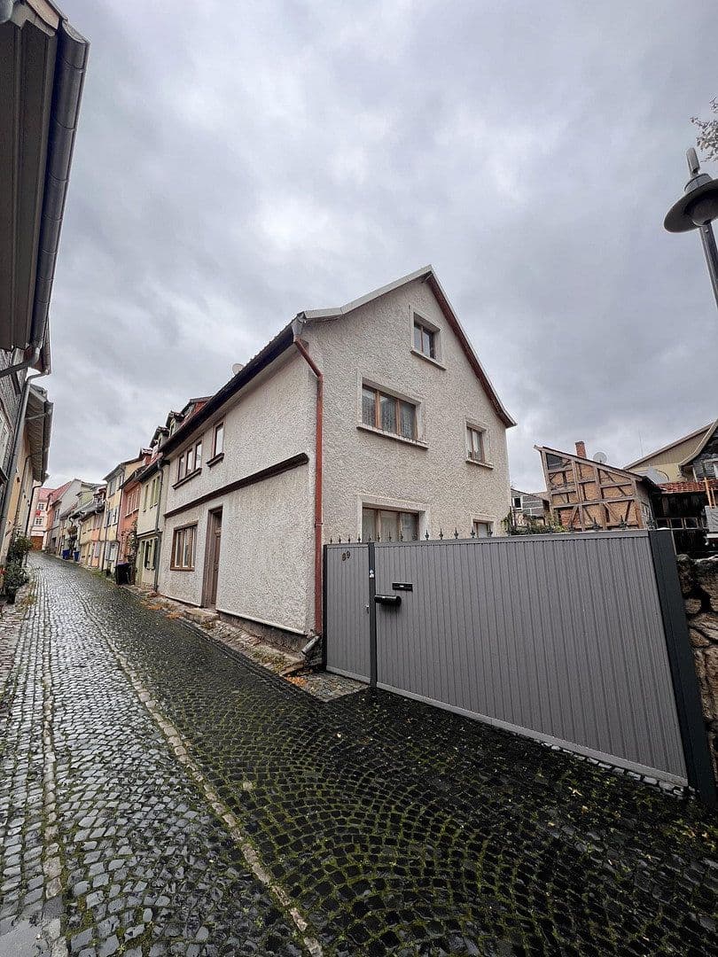 Predaj domu 154 m², pozemek 120 m², Mühlhausen/Thüringen, Durínsko Predaj domu 154 m², pozemek 120 m², Mühlhausen/Thüringen, Durínsko