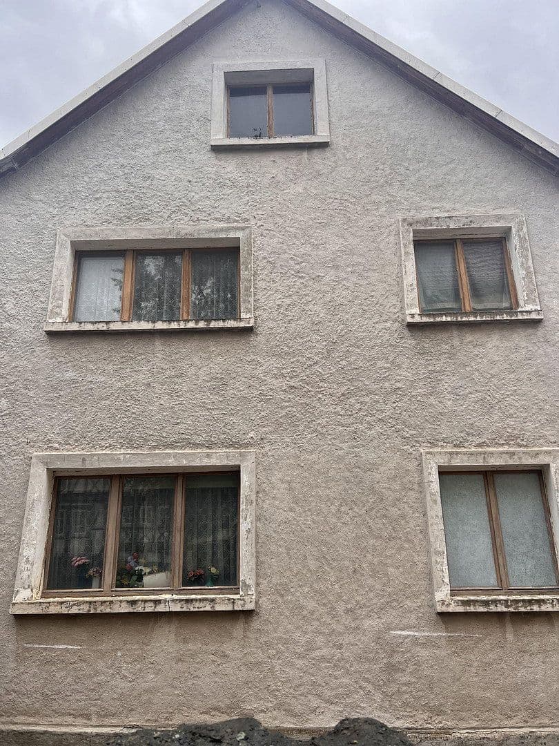 Predaj domu 154 m², pozemek 120 m², Mühlhausen/Thüringen, Durínsko Predaj domu 154 m², pozemek 120 m², Mühlhausen/Thüringen, Durínsko