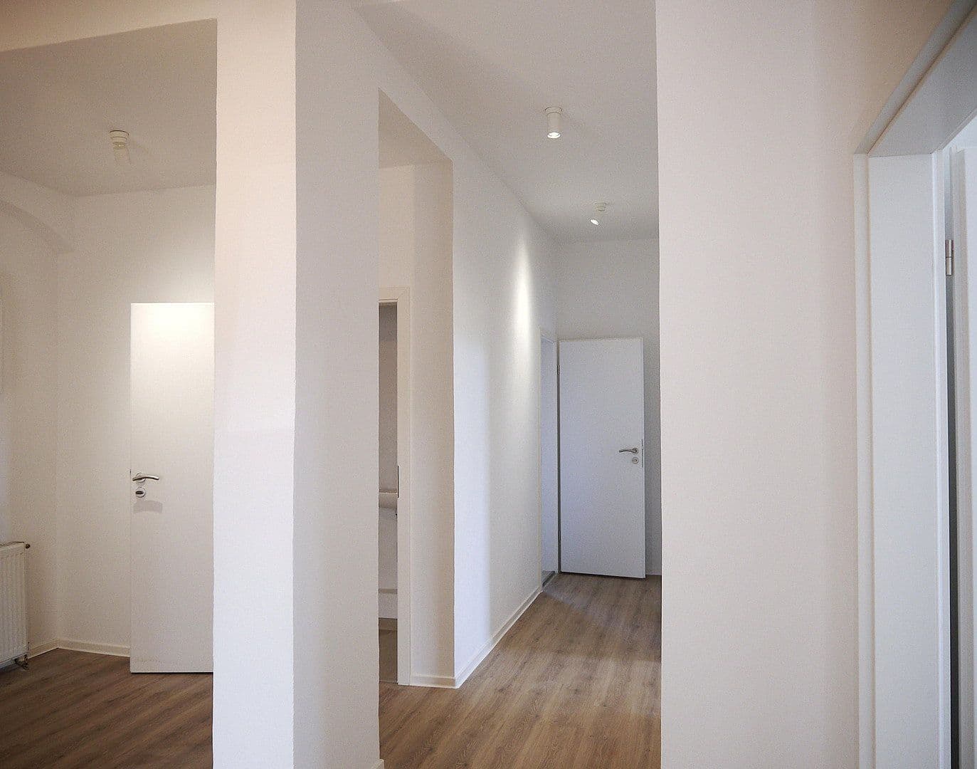 Predaj bytu 4-izbový 88 m², Hildesheimer Str. 66, Dresden, Sasko Predaj bytu 4-izbový 88 m², Hildesheimer Str. 66, Dresden, Sasko