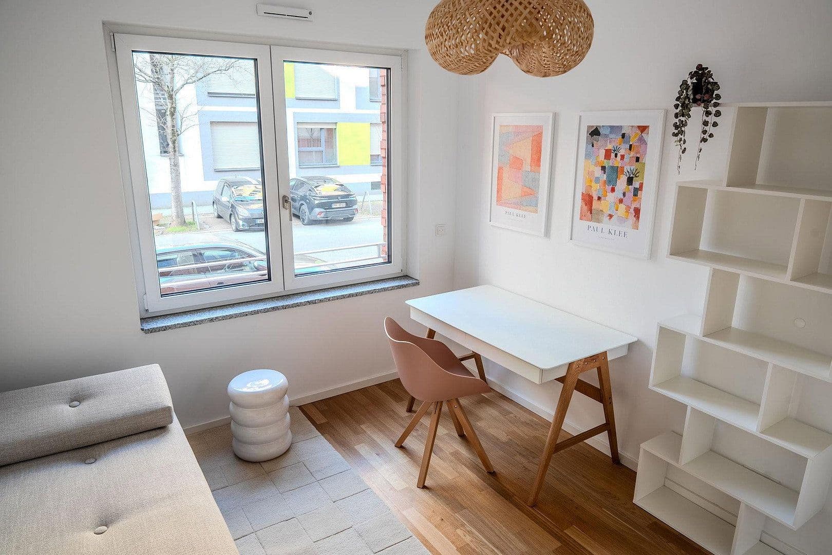 Prenájom bytu 3-izbový 66 m², Frankfurt am Main, Hesensko Prenájom bytu 3-izbový 66 m², Frankfurt am Main, Hesensko