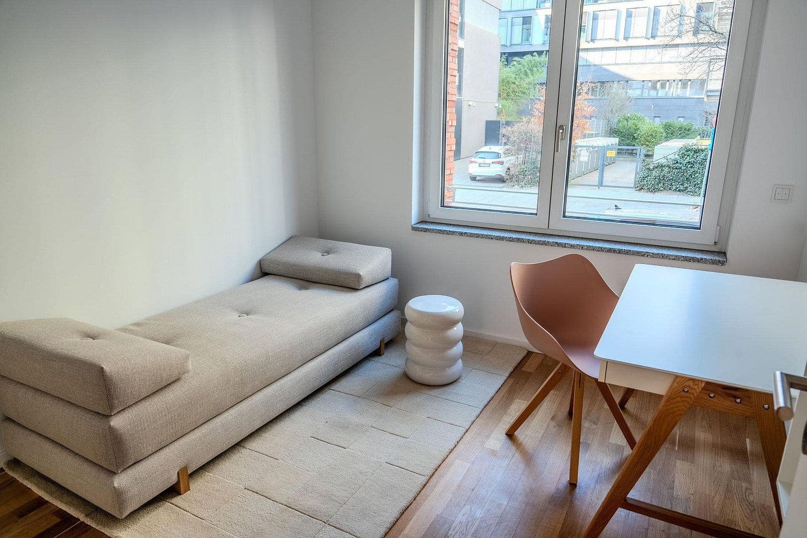 Prenájom bytu 3-izbový 66 m², Frankfurt am Main, Hesensko Prenájom bytu 3-izbový 66 m², Frankfurt am Main, Hesensko