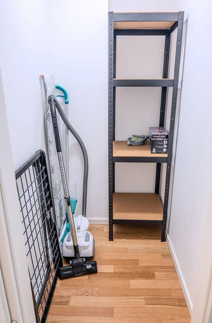 Prenájom bytu 3-izbový 66 m², Frankfurt am Main, Hesensko Prenájom bytu 3-izbový 66 m², Frankfurt am Main, Hesensko