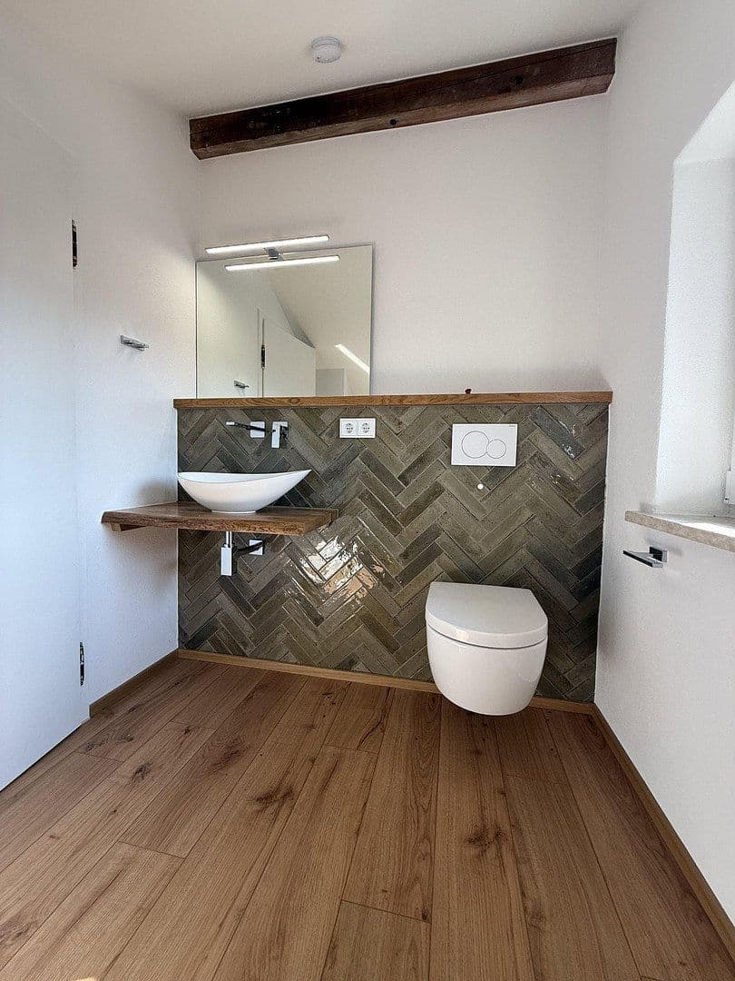 Predaj domu 120 m², pozemek 300 m², Grassau (Traunstein), Bavorsko Predaj domu 120 m², pozemek 300 m², Grassau (Traunstein), Bavorsko