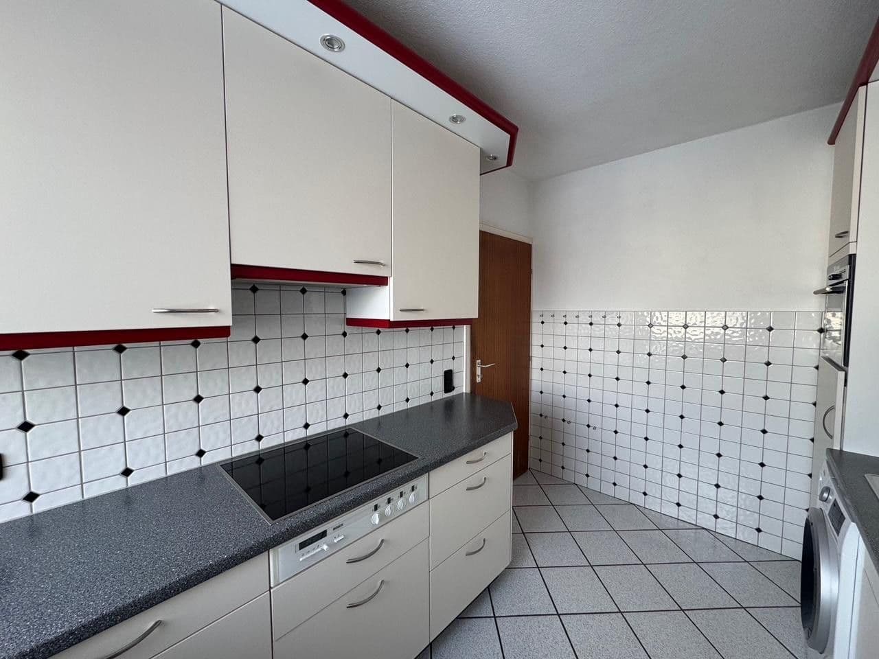 Predaj bytu 4-izbový 93 m², Hamburg, Hamburg Predaj bytu 4-izbový 93 m², Hamburg, Hamburg