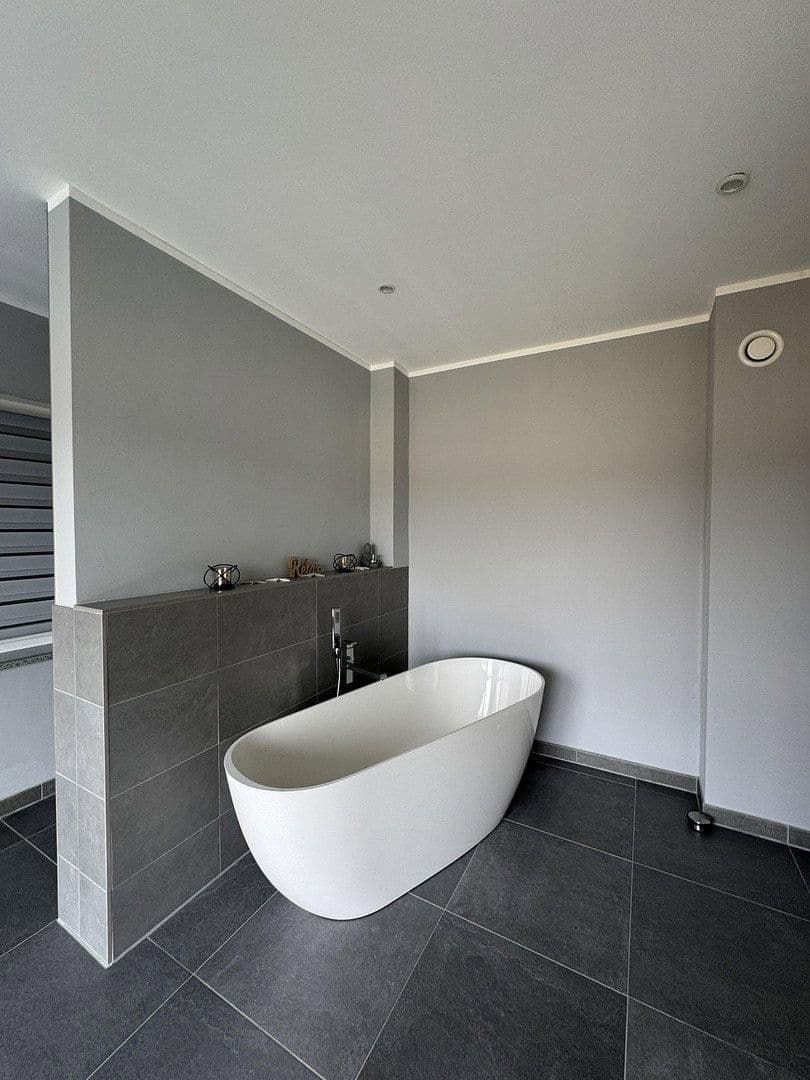 Predaj domu 170 m², pozemek 767 m², Mühlenring 43, Selmsdorf, Meklenbursko-Predpomoransko Predaj domu 170 m², pozemek 767 m², Mühlenring 43, Selmsdorf, Meklenbursko-Predpomoransko