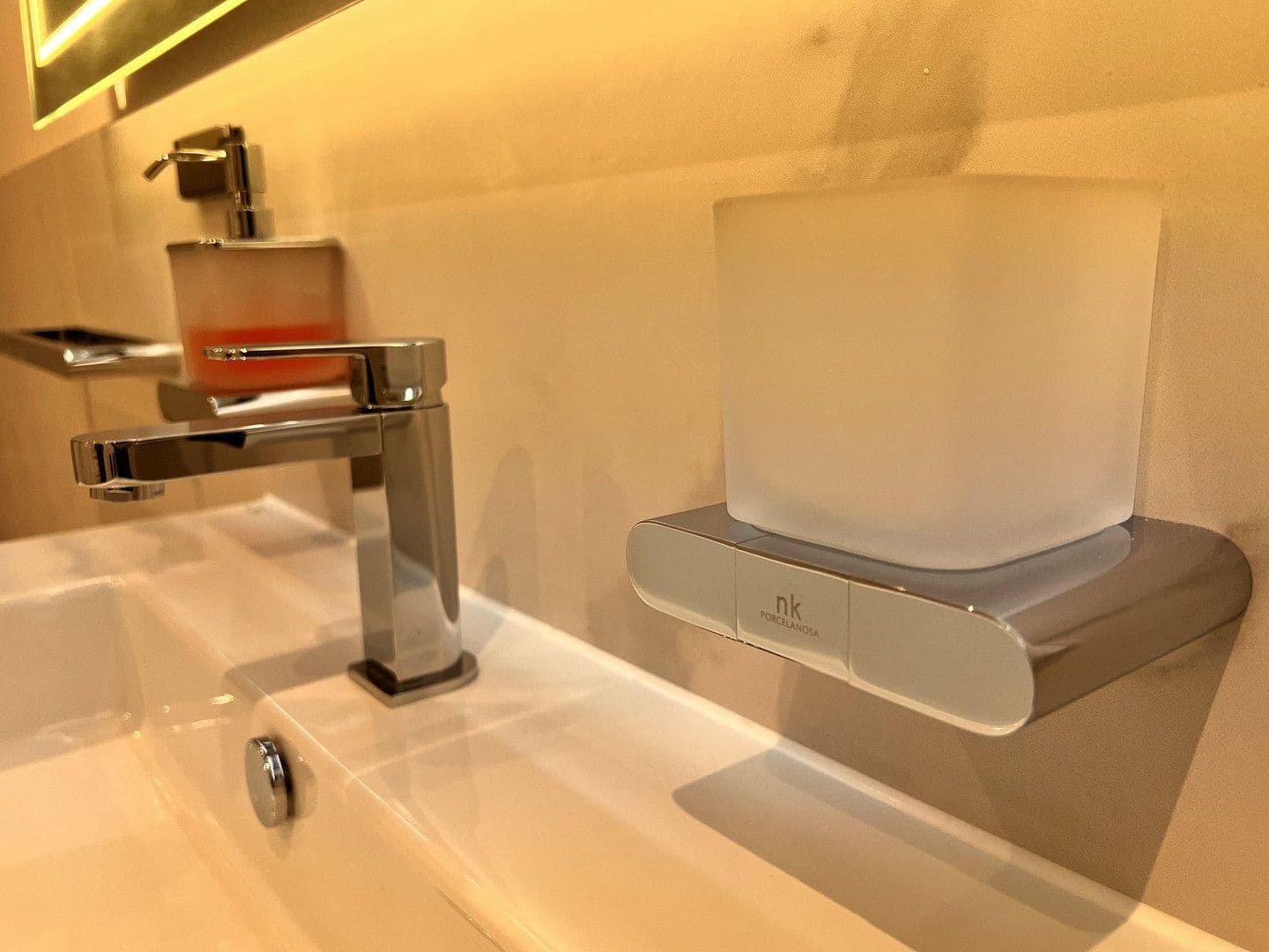 Prenájom bytu 3-izbový 77 m², Ihringshäuser Straße 12, Kassel, Hesensko Prenájom bytu 3-izbový 77 m², Ihringshäuser Straße 12, Kassel, Hesensko