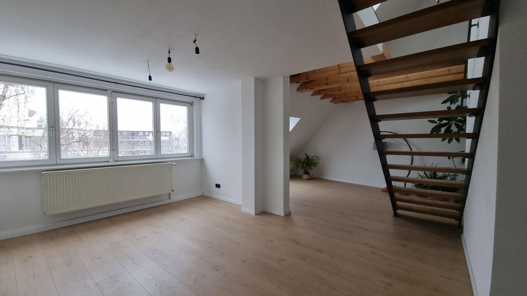 Predaj bytu 3-izbový 120 m², Braunschweig, Dolné Sasko Predaj bytu 3-izbový 120 m², Braunschweig, Dolné Sasko