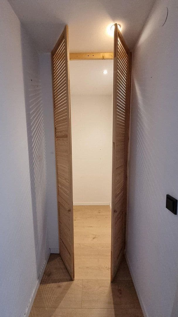 Predaj bytu 3-izbový 120 m², Braunschweig, Dolné Sasko Predaj bytu 3-izbový 120 m², Braunschweig, Dolné Sasko