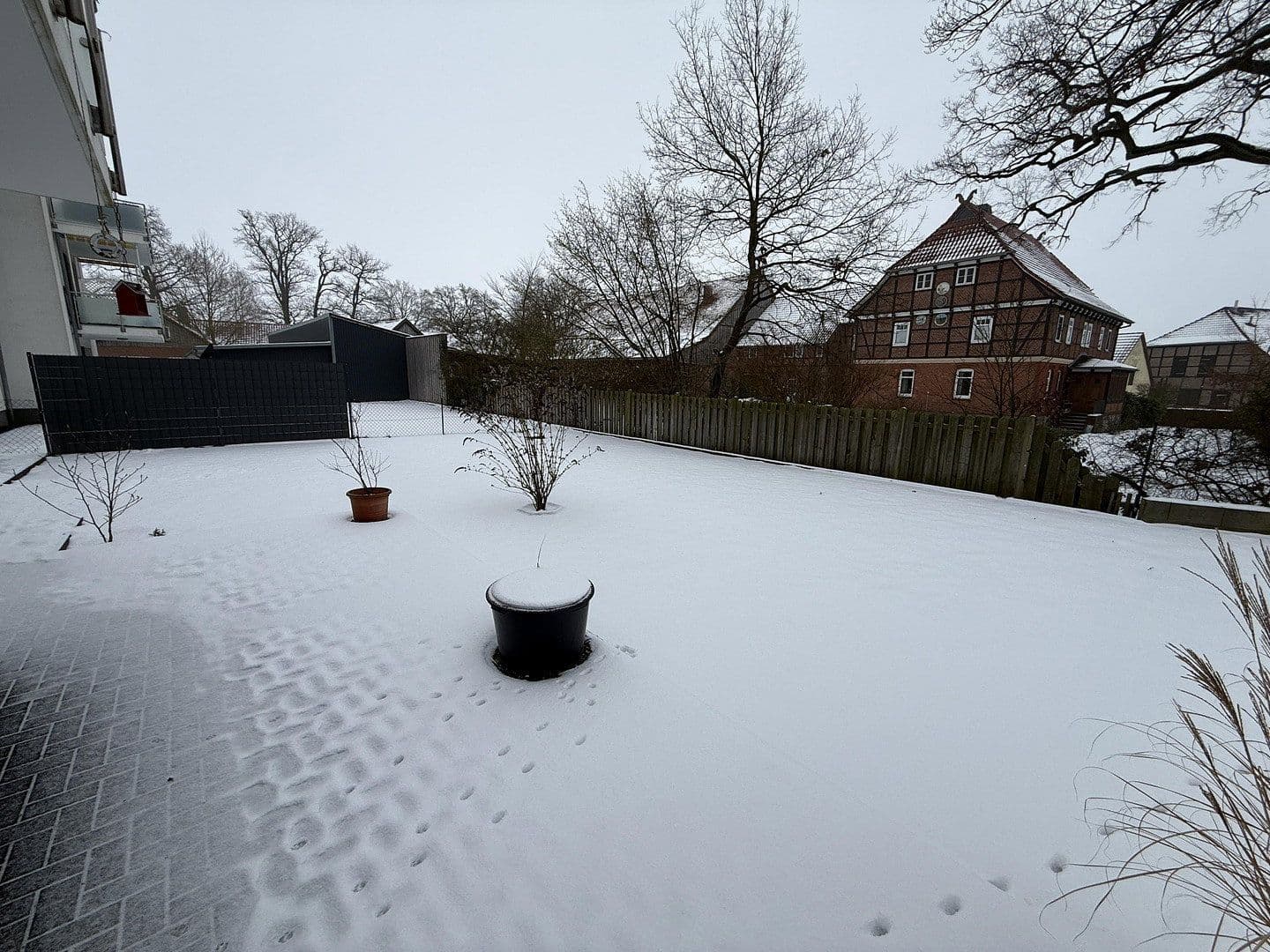 Prenájom bytu 4-izbový 110 m², Sassenburg, Dolné Sasko Prenájom bytu 4-izbový 110 m², Sassenburg, Dolné Sasko