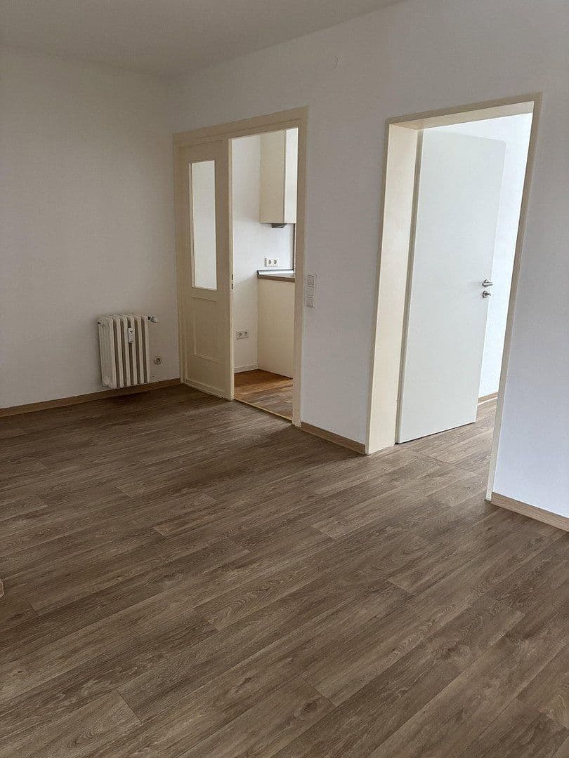 Prenájom bytu 4-izbový 87 m², Pinneberger Straße 55, Wedel, Šlezvicko-Holštajnsko Prenájom bytu 4-izbový 87 m², Pinneberger Straße 55, Wedel, Šlezvicko-Holštajnsko