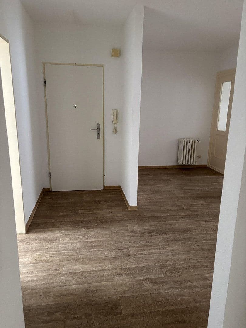 Prenájom bytu 4-izbový 87 m², Pinneberger Straße 55, Wedel, Šlezvicko-Holštajnsko Prenájom bytu 4-izbový 87 m², Pinneberger Straße 55, Wedel, Šlezvicko-Holštajnsko
