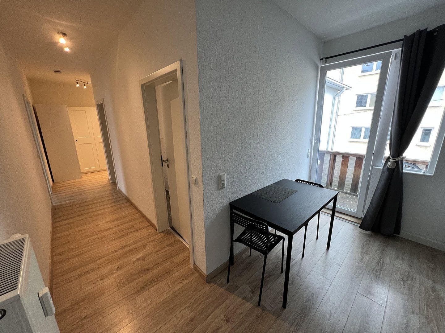 Prenájom bytu 2-izbový 59 m², Luisenstraße 28, Wuppertal, Severné Porýnie - Westfálsko Prenájom bytu 2-izbový 59 m², Luisenstraße 28, Wuppertal, Severné Porýnie - Westfálsko