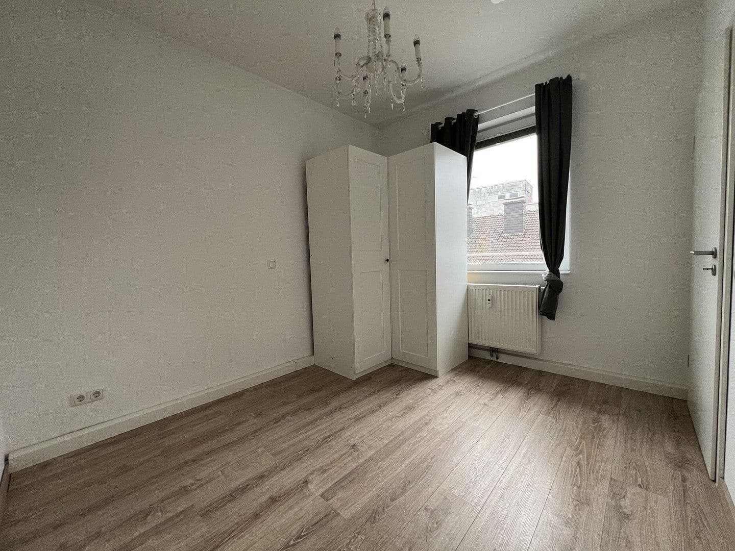 Prenájom bytu 2-izbový 59 m², Luisenstraße 28, Wuppertal, Severné Porýnie - Westfálsko Prenájom bytu 2-izbový 59 m², Luisenstraße 28, Wuppertal, Severné Porýnie - Westfálsko