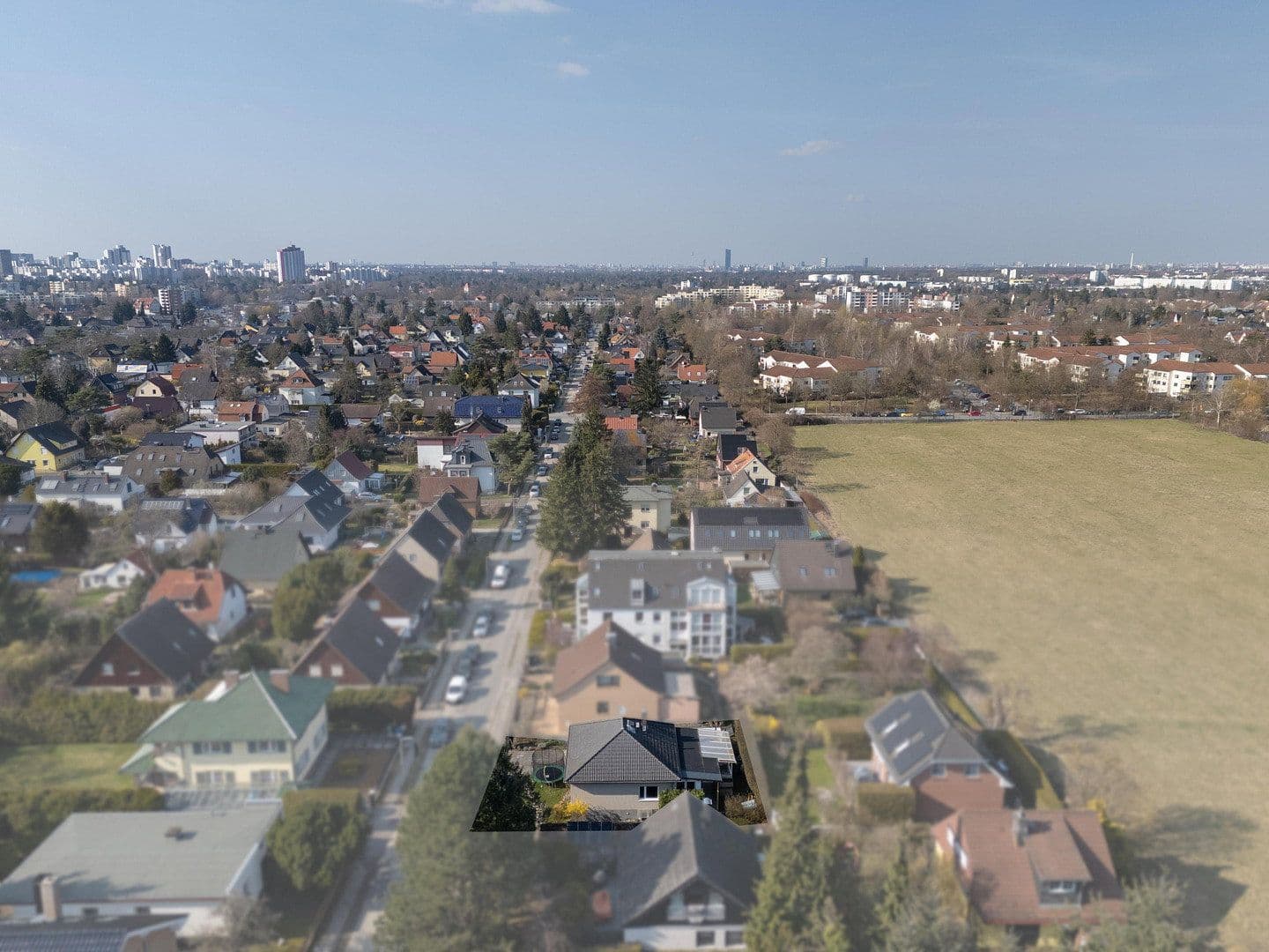 Predaj domu 88 m², pozemek 399 m², Am Espenpfuhl 77, 12355 Berlin, Berlin, Berlín Predaj domu 88 m², pozemek 399 m², Am Espenpfuhl 77, 12355 Berlin, Berlin, Berlín