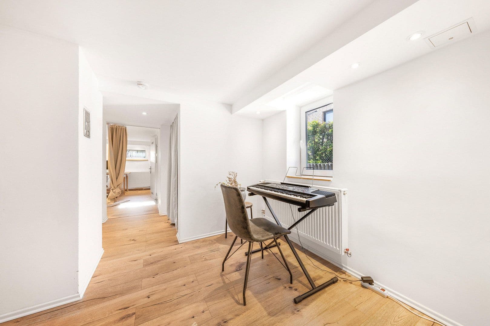 Predaj domu 88 m², pozemek 399 m², Am Espenpfuhl 77, 12355 Berlin, Berlin, Berlín Predaj domu 88 m², pozemek 399 m², Am Espenpfuhl 77, 12355 Berlin, Berlin, Berlín