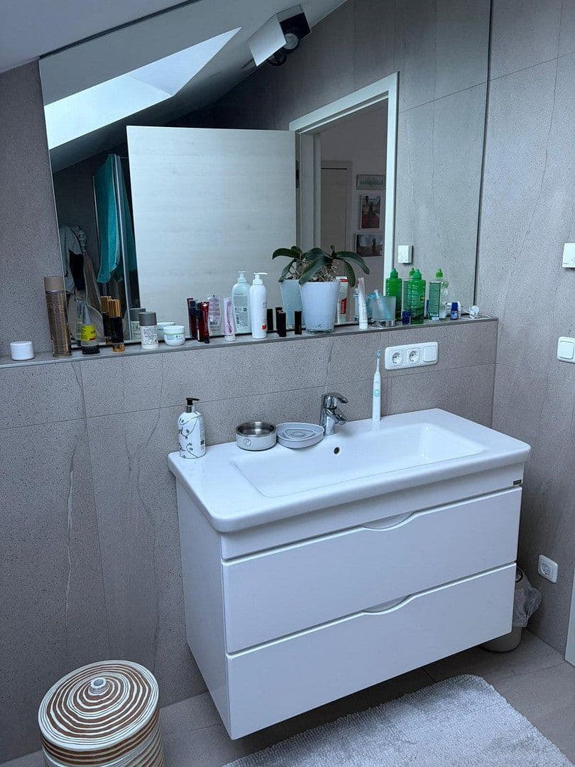 Prenájom bytu 2-izbový 69 m², Grünsteinstraße 13, Schönau am Königssee, Bavorsko Prenájom bytu 2-izbový 69 m², Grünsteinstraße 13, Schönau am Königssee, Bavorsko