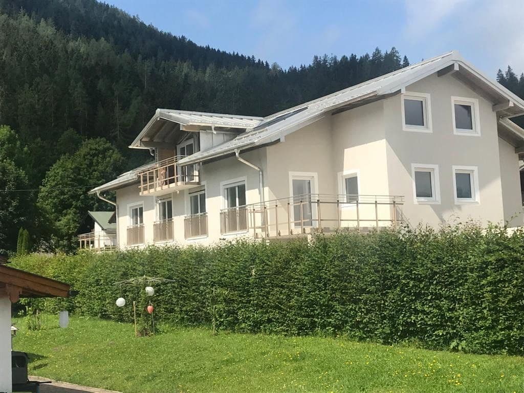 Prenájom bytu 2-izbový 69 m², Grünsteinstraße 13, Schönau am Königssee, Bavorsko Prenájom bytu 2-izbový 69 m², Grünsteinstraße 13, Schönau am Königssee, Bavorsko