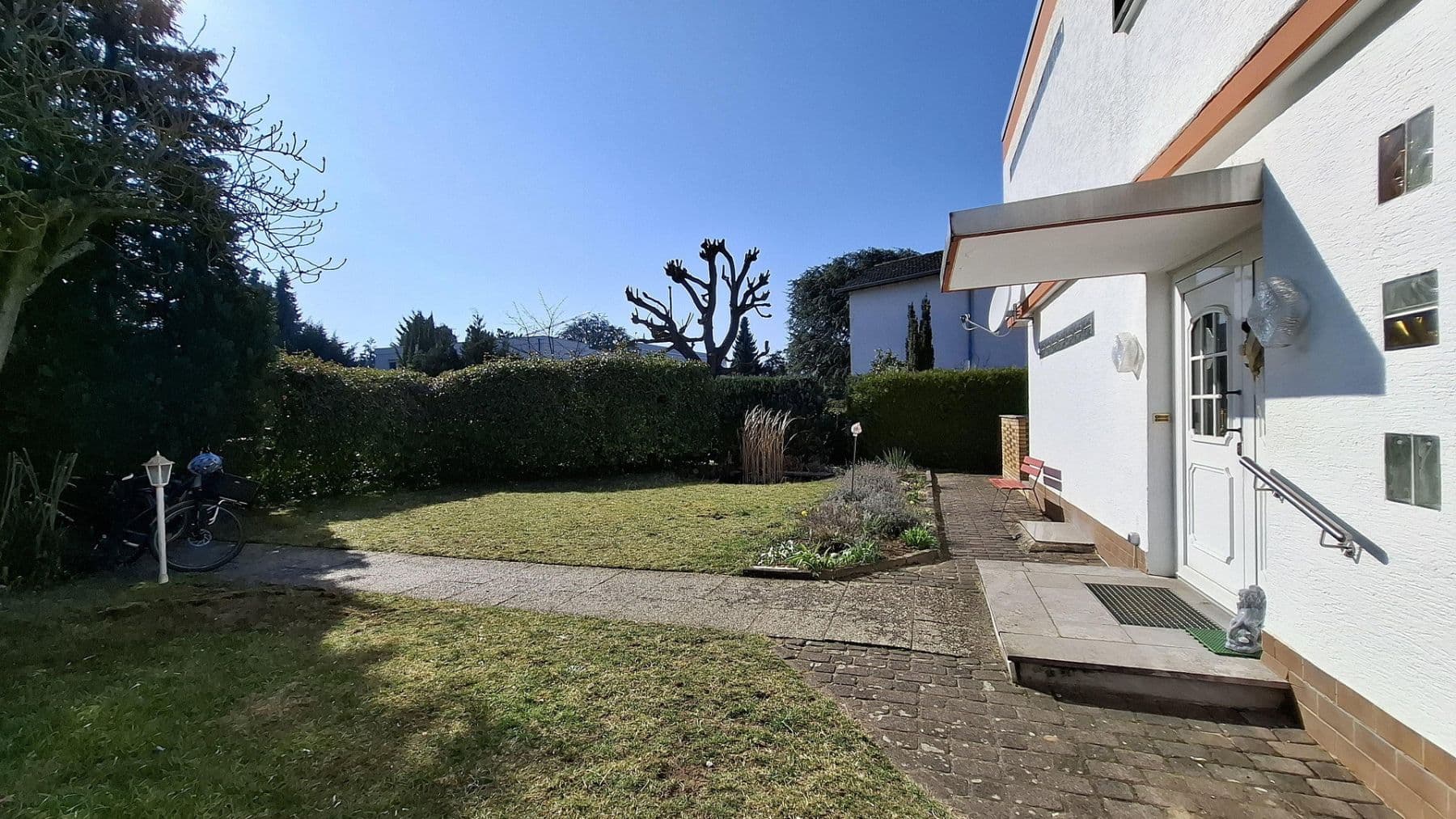 Predaj domu 190 m², pozemek 629 m², Darmstadt, Hesensko Predaj domu 190 m², pozemek 629 m², Darmstadt, Hesensko