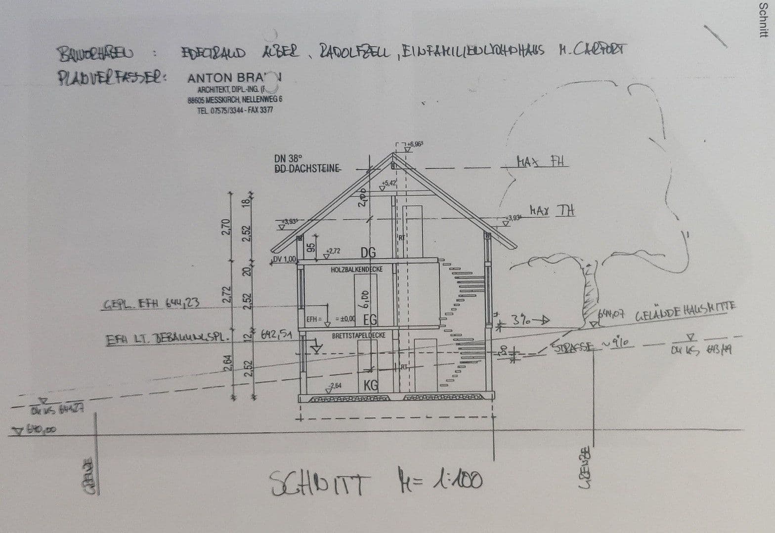 Predaj domu 120 m², pozemek 800 m², Eigeltingen, Bádensko-Wurttembersko Predaj domu 120 m², pozemek 800 m², Eigeltingen, Bádensko-Wurttembersko