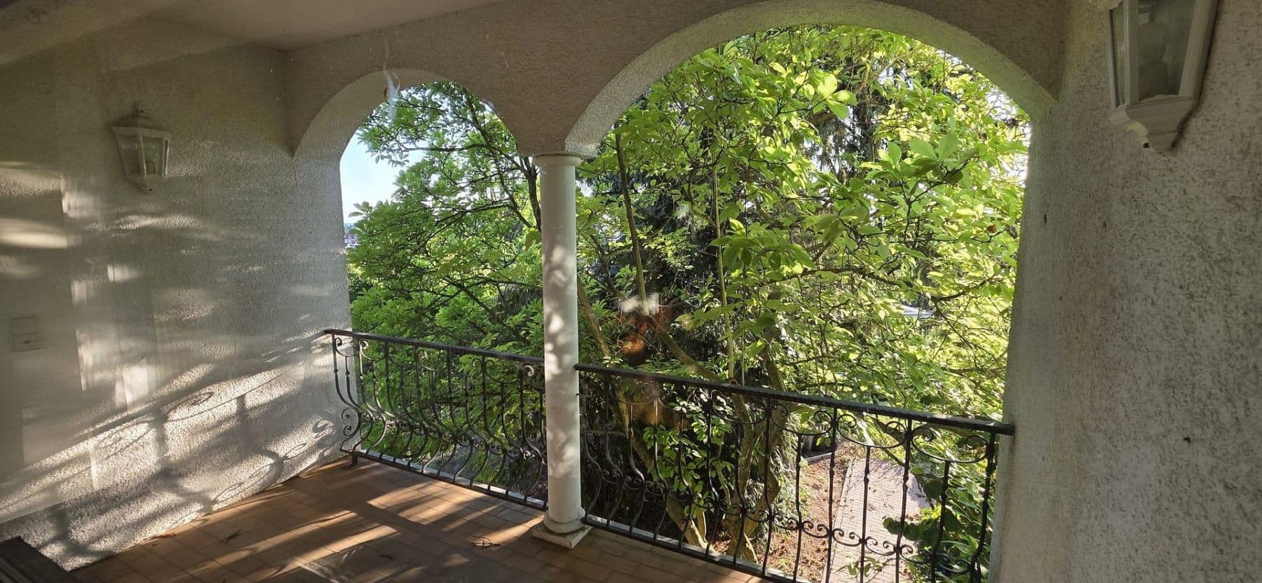 Predaj domu 330 m², pozemek 1.066 m², Riedstadt, Hesensko Predaj domu 330 m², pozemek 1.066 m², Riedstadt, Hesensko