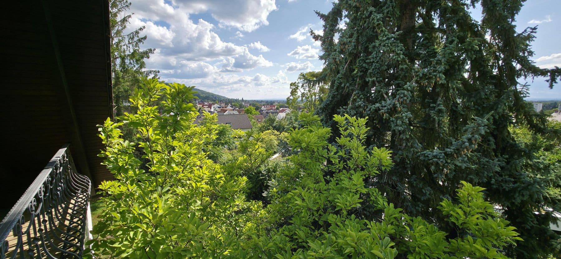 Predaj domu 330 m², pozemek 1.066 m², Riedstadt, Hesensko Predaj domu 330 m², pozemek 1.066 m², Riedstadt, Hesensko