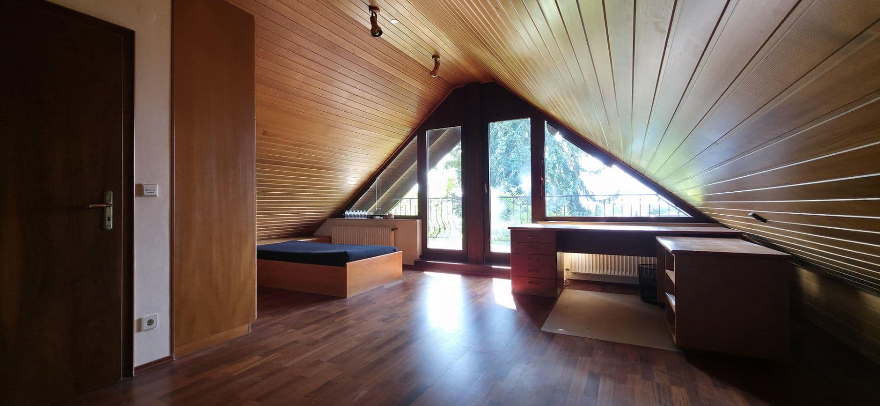 Predaj domu 330 m², pozemek 1.066 m², Riedstadt, Hesensko Predaj domu 330 m², pozemek 1.066 m², Riedstadt, Hesensko