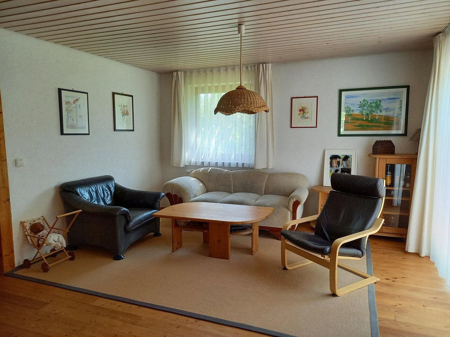 Predaj domu 195 m², pozemek 670 m², Leinzell, Bádensko-Wurttembersko Predaj domu 195 m², pozemek 670 m², Leinzell, Bádensko-Wurttembersko