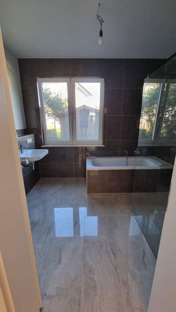 Prenájom domu 197 m², pozemek 485 m², Berlin, Berlín Prenájom domu 197 m², pozemek 485 m², Berlin, Berlín