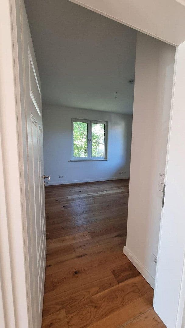 Prenájom domu 197 m², pozemek 485 m², Berlin, Berlín Prenájom domu 197 m², pozemek 485 m², Berlin, Berlín