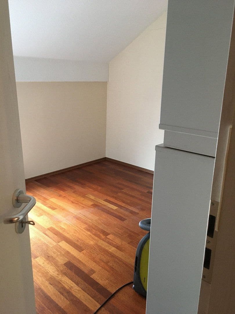 Predaj bytu 3-izbový 82 m², Am Schäfersberg 5a, Niedernhausen, Hesensko Predaj bytu 3-izbový 82 m², Am Schäfersberg 5a, Niedernhausen, Hesensko