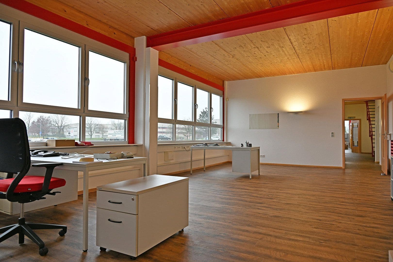 Predaj nebytového priestoru 5.000 m², Bad Säckingen, Bádensko-Wurttembersko Predaj nebytového priestoru 5.000 m², Bad Säckingen, Bádensko-Wurttembersko