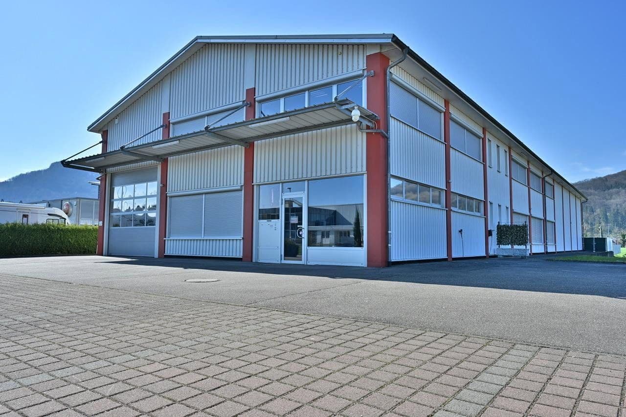 Predaj nebytového priestoru 5.000 m², Bad Säckingen, Bádensko-Wurttembersko Predaj nebytového priestoru 5.000 m², Bad Säckingen, Bádensko-Wurttembersko