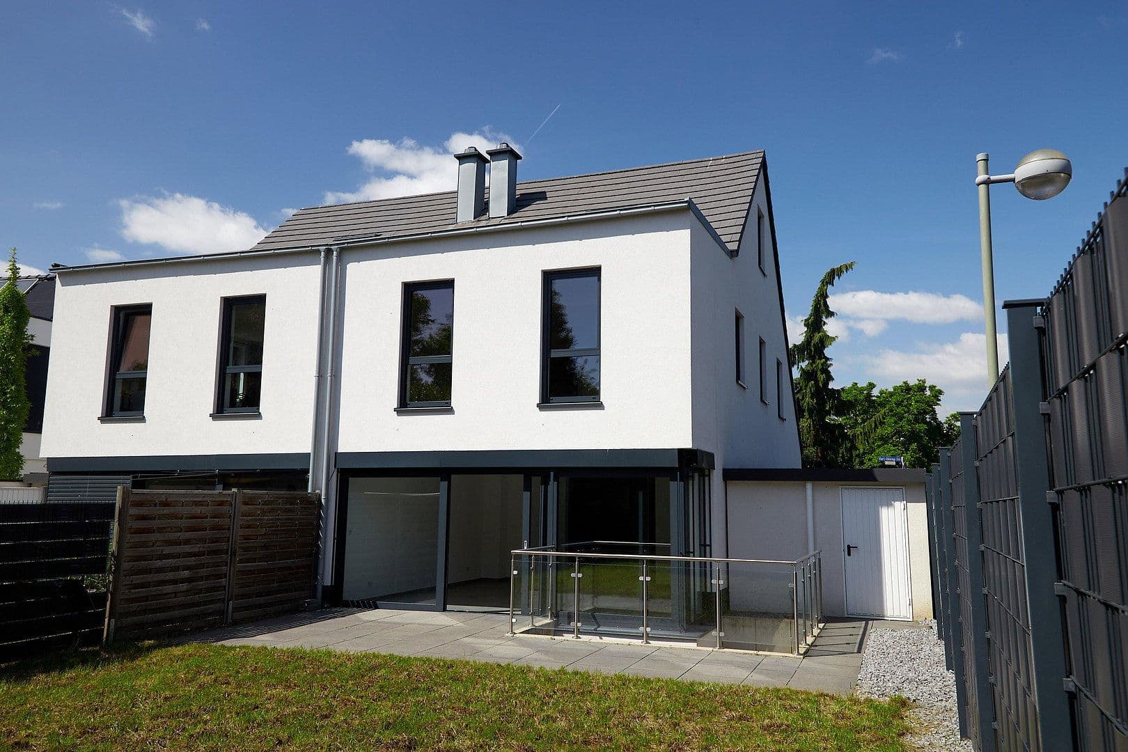 Predaj domu 205 m², pozemek 311 m², Meerbusch, Severné Porýnie - Westfálsko Predaj domu 205 m², pozemek 311 m², Meerbusch, Severné Porýnie - Westfálsko