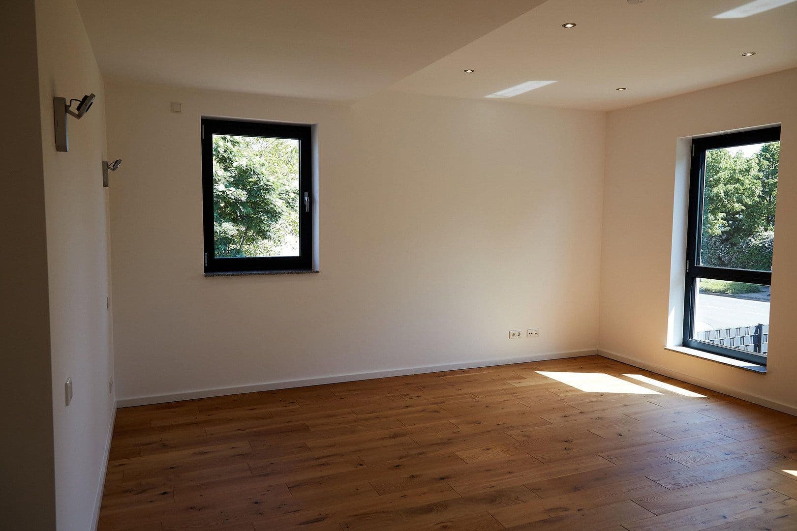 Predaj domu 205 m², pozemek 311 m², Meerbusch, Severné Porýnie - Westfálsko Predaj domu 205 m², pozemek 311 m², Meerbusch, Severné Porýnie - Westfálsko