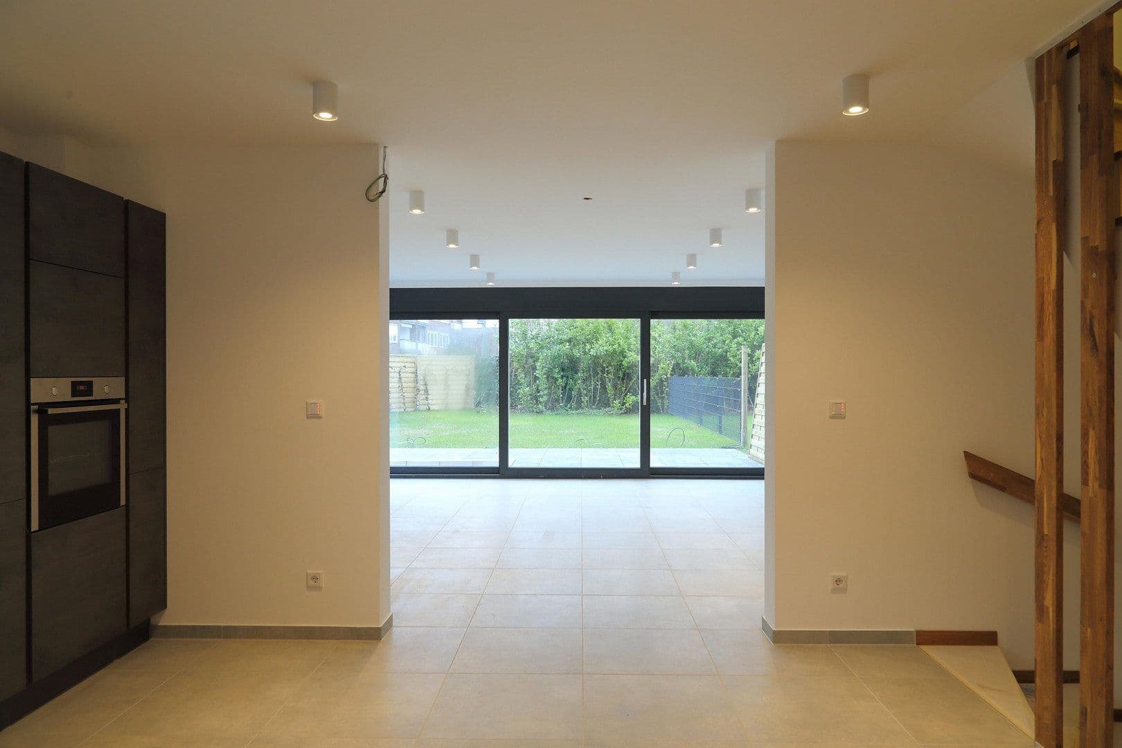 Predaj domu 205 m², pozemek 311 m², Meerbusch, Severné Porýnie - Westfálsko Predaj domu 205 m², pozemek 311 m², Meerbusch, Severné Porýnie - Westfálsko