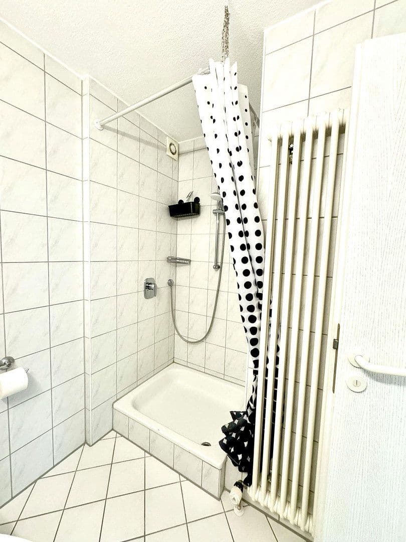 Prenájom bytu 1-izbový 40 m², Aidlingen, Bádensko-Wurttembersko Prenájom bytu 1-izbový 40 m², Aidlingen, Bádensko-Wurttembersko